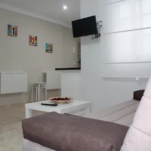  Apartament Nice And New Studio Very Close To The City Center 2ºa